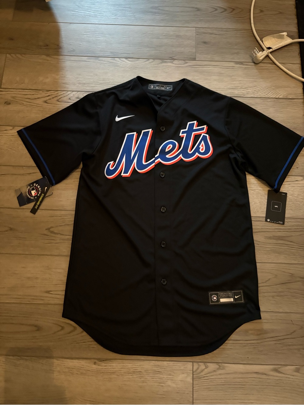 MLB Black Athletic Top with Subtle Texture